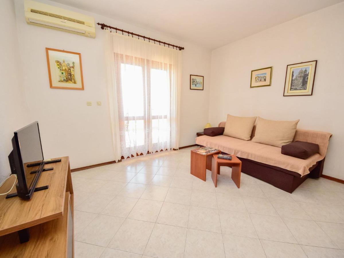 Apartment Lucija-1 By Interhome Trogir Kültér fotó